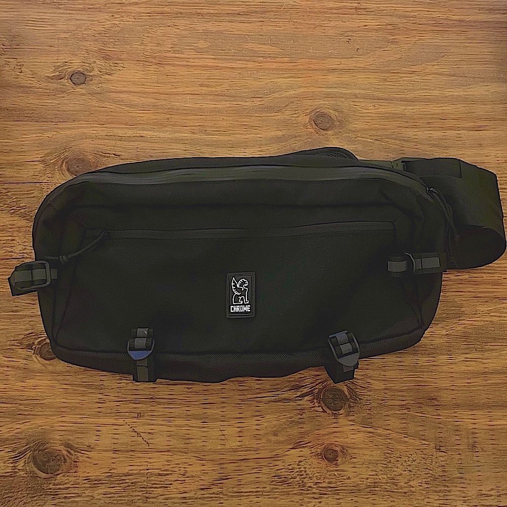 Chrome Kadet Nylon Iconic Messenger Bag Crossbody Sling 9 Liter Black